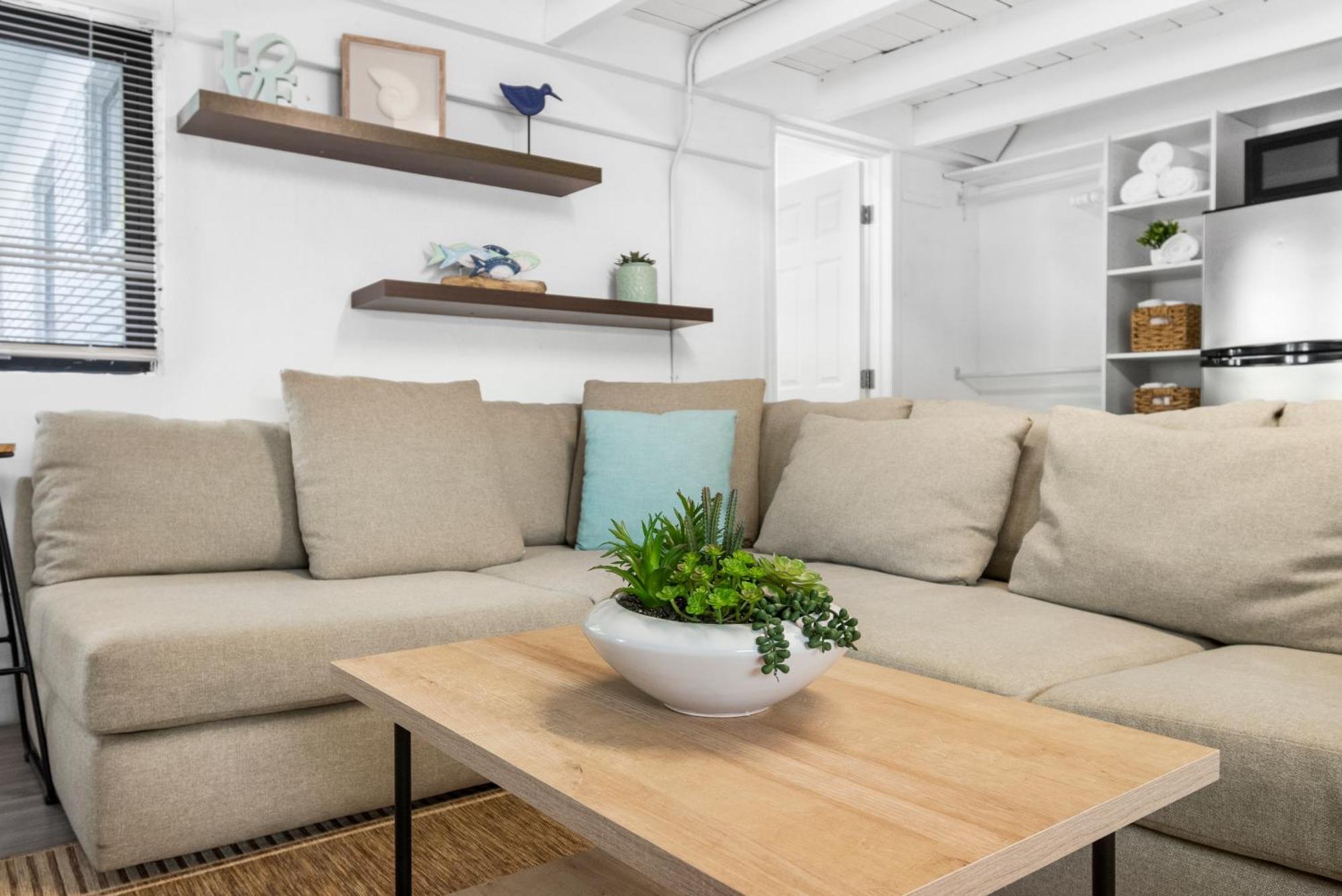 Alani Bay Designer Condos Форт-Лодердейл Экстерьер фото